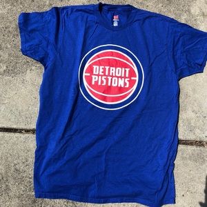 Detroit Pistons tee
